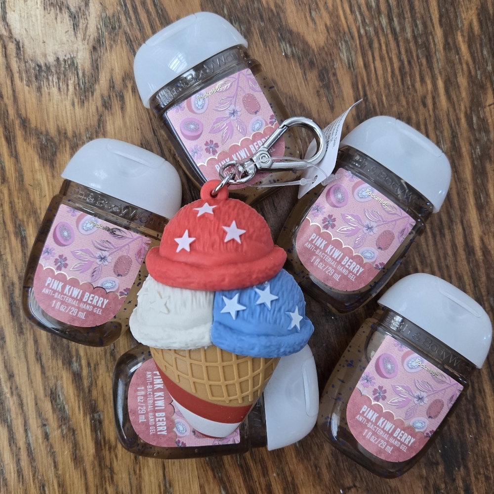 🍨🤲NWT‼️Bath & Body Works Ice Cream Cone Holder w/ Hand Sanitzers